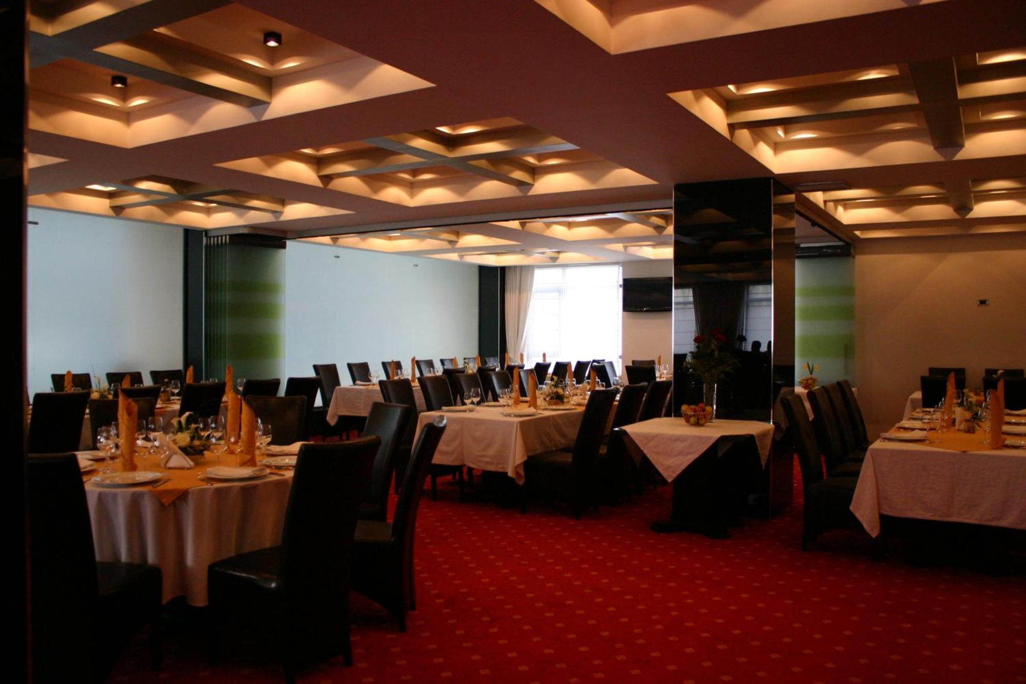 באקאו Hotel Emd מראה חיצוני תמונה