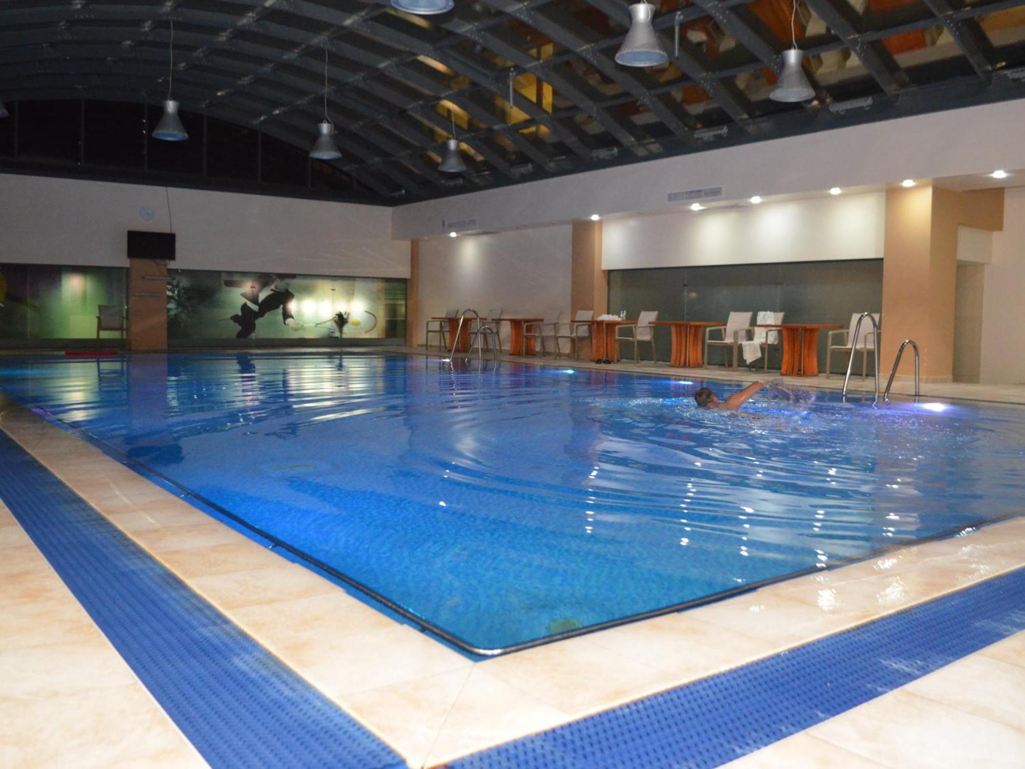 באקאו Hotel Emd מראה חיצוני תמונה