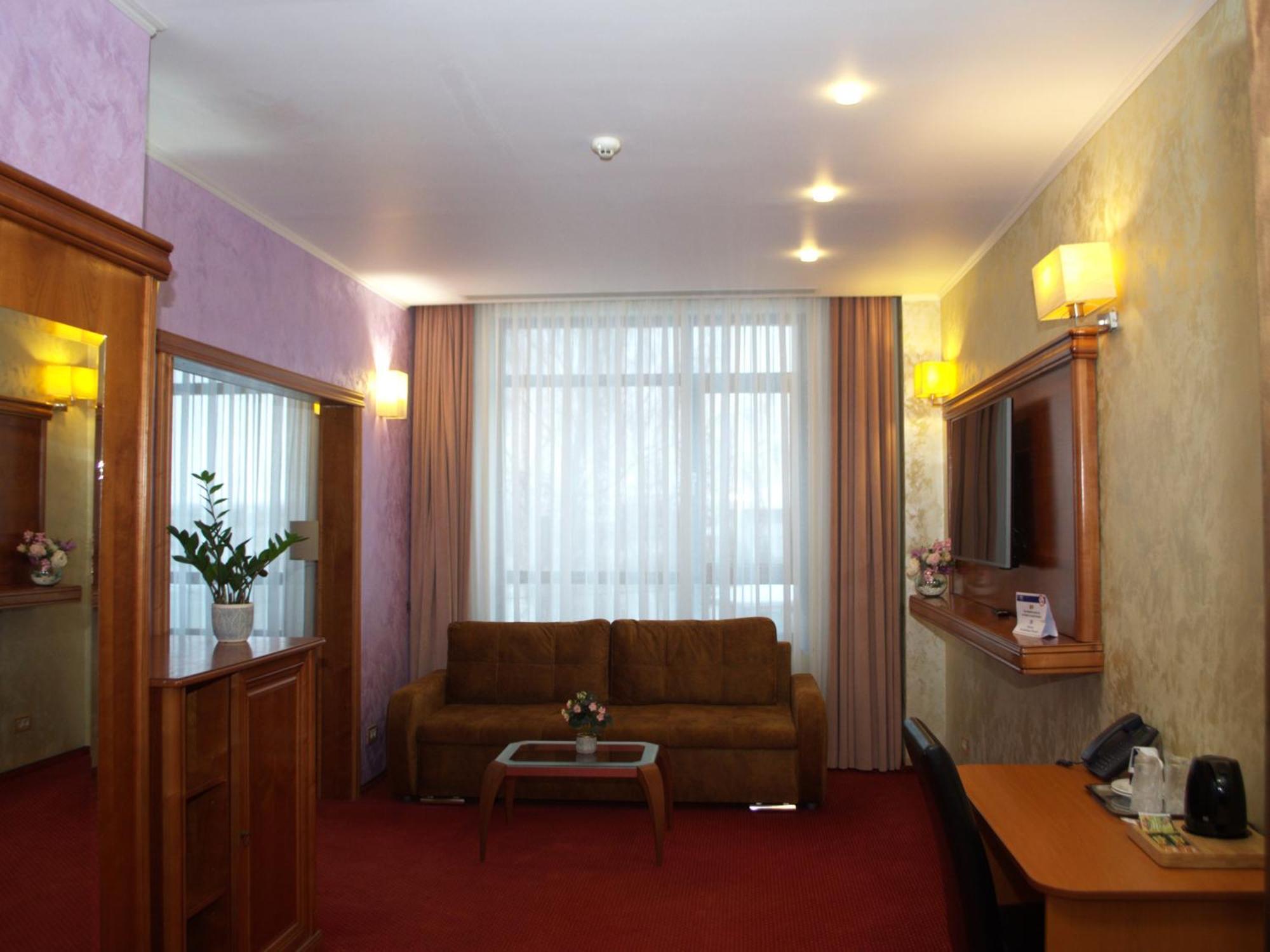 באקאו Hotel Emd חדר תמונה
